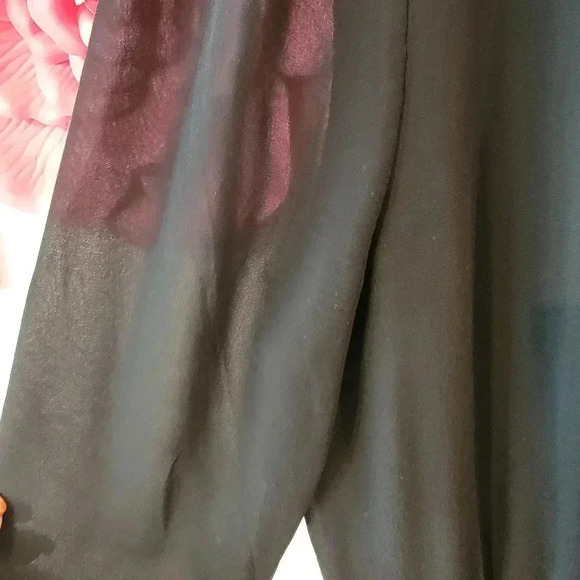 ASTR Lace Trim Romper - Picture 4 of 6